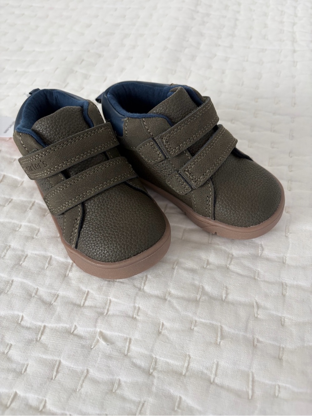 NWT Carter’s Every Step Toddler Boy Sneaker Boots Size 5 (12-18M)